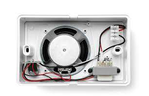 Các linh kiện bên trong của Loa hộp Bosch LB7-UC06VR