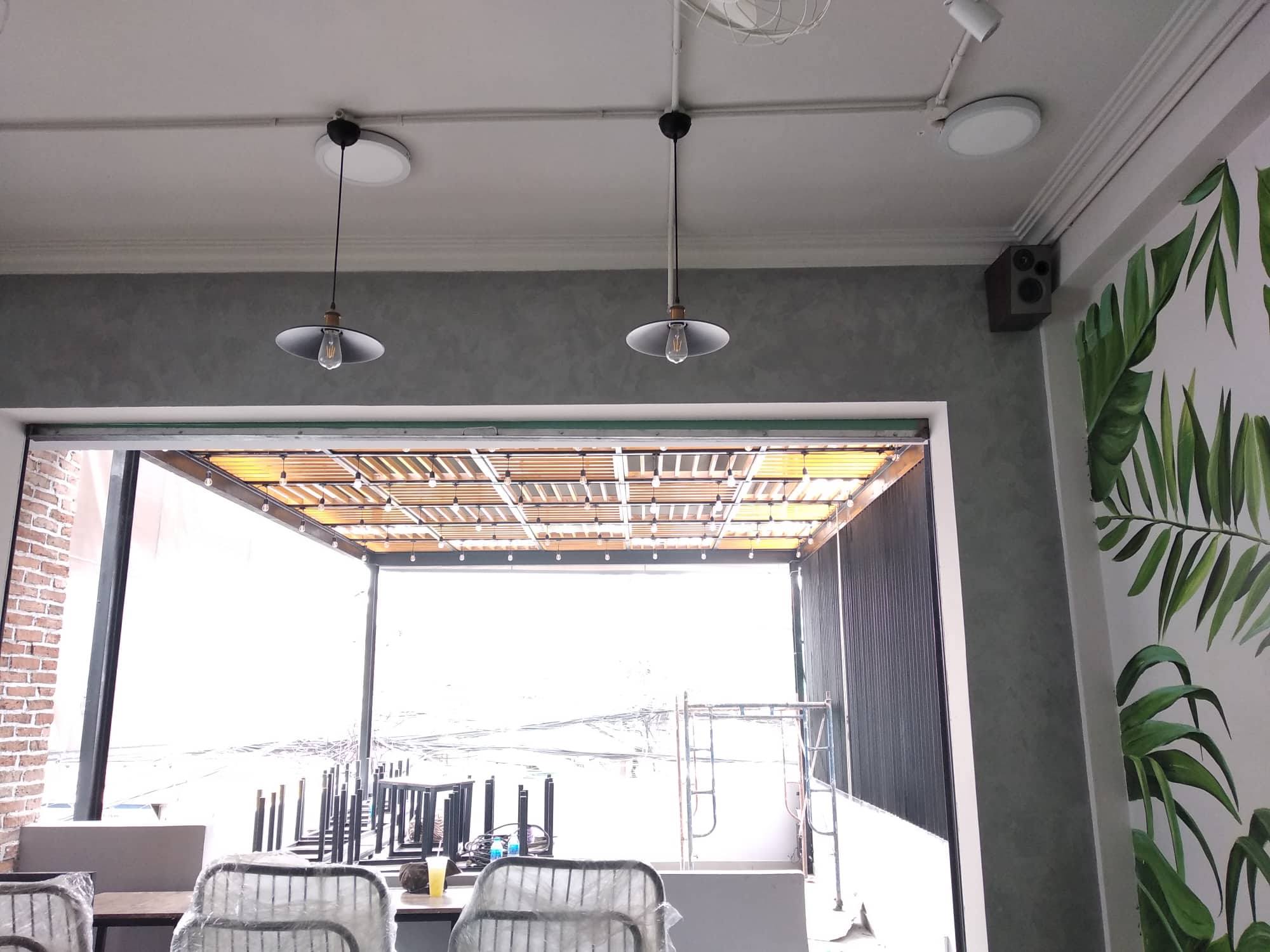 Những lưu ý khi chọn lựa loa cho quán cafe