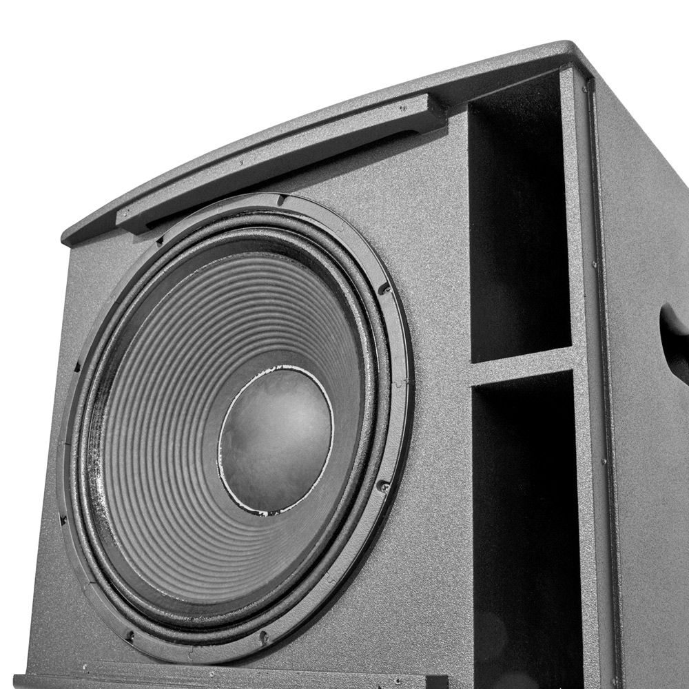 Loa Paramax SUB-X18