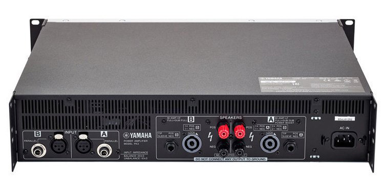 Mặt sau Cục đẩy công suất Yamaha PX3