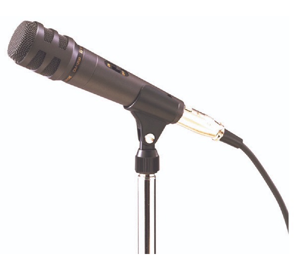 Micro có dây điện động Toa DM-1200D