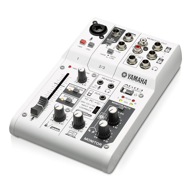 Mixer yamaha AG03