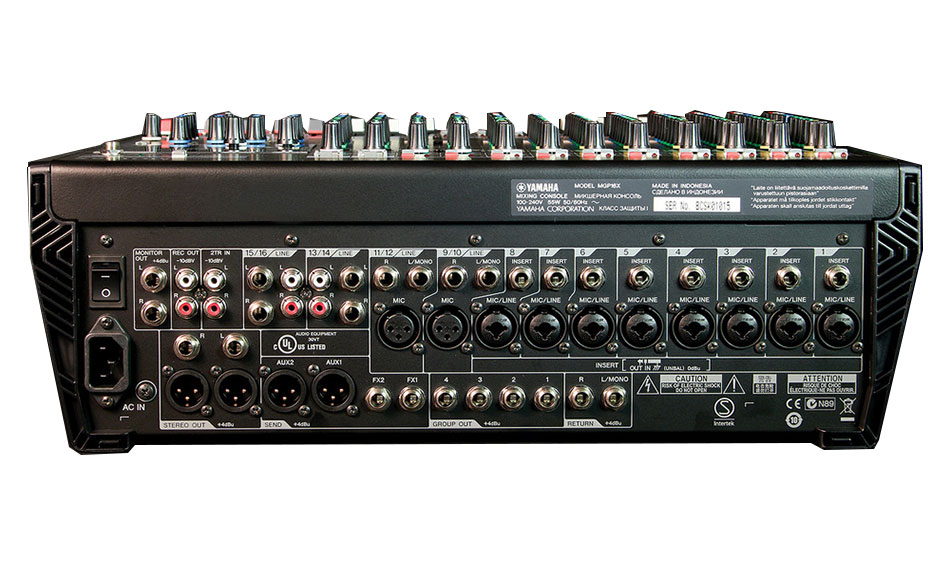 Các cổng kết nối của mixer yamaha MGP16X