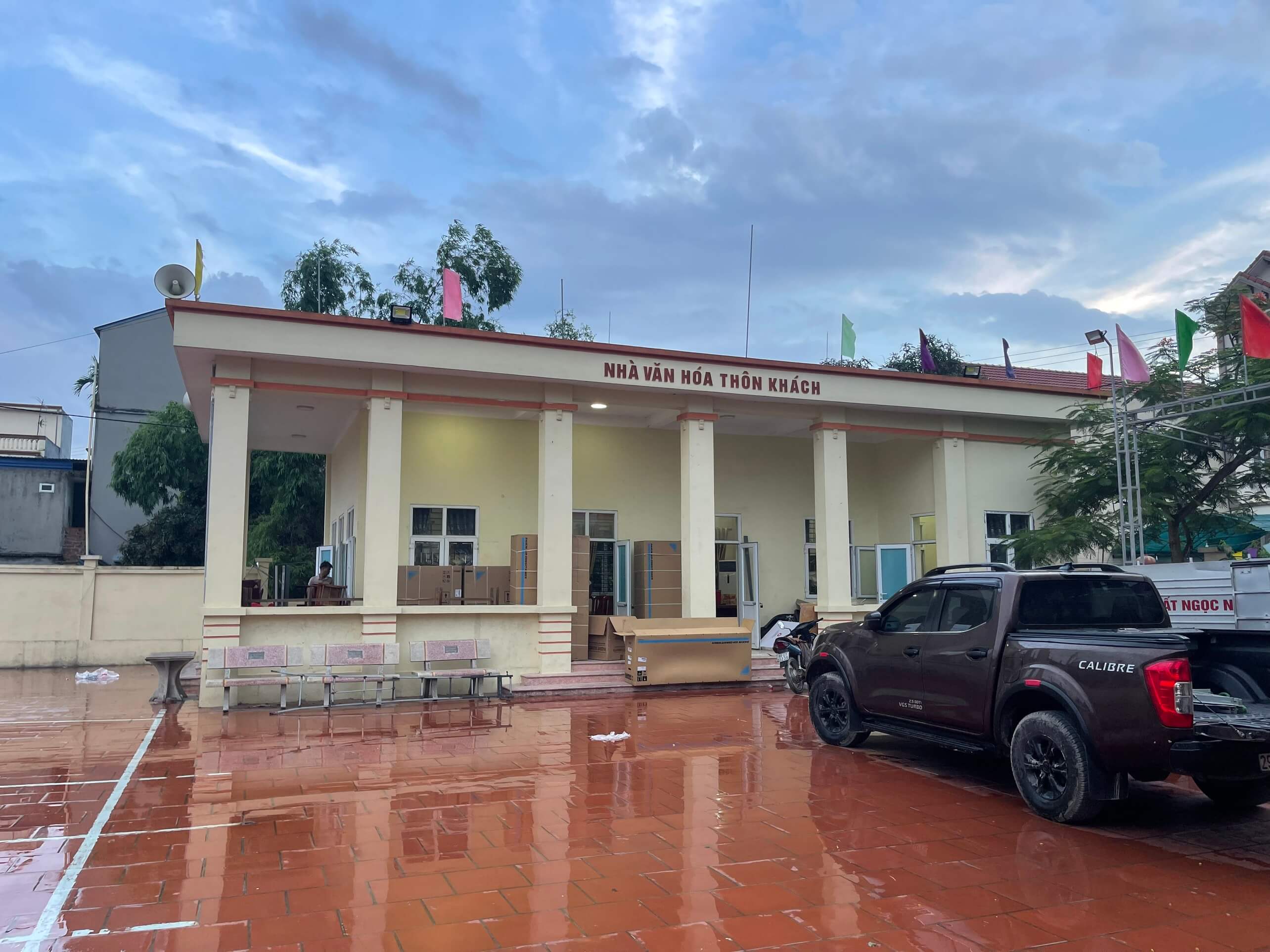 Lắp đặt âm thanh nhà văn hóa