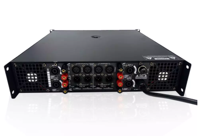 Mặt sau cục đẩy MK V 4.4
