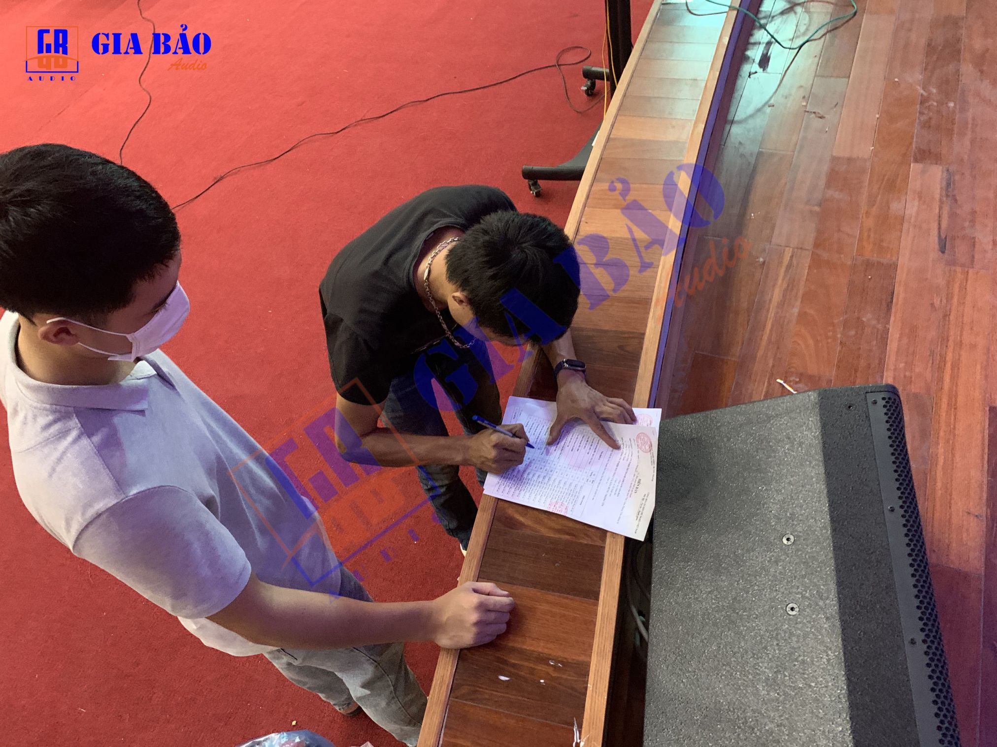 z2825832363652_edfe4188a0f68aefbce64e99c675359f-min