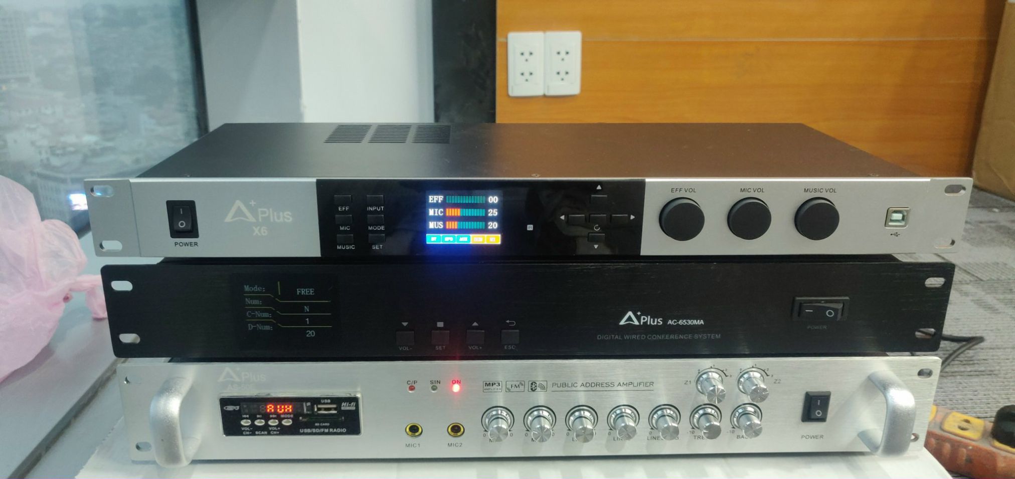 z3052475013005_202d4ae2e60f2ca9aa98d04fcf3f9f21