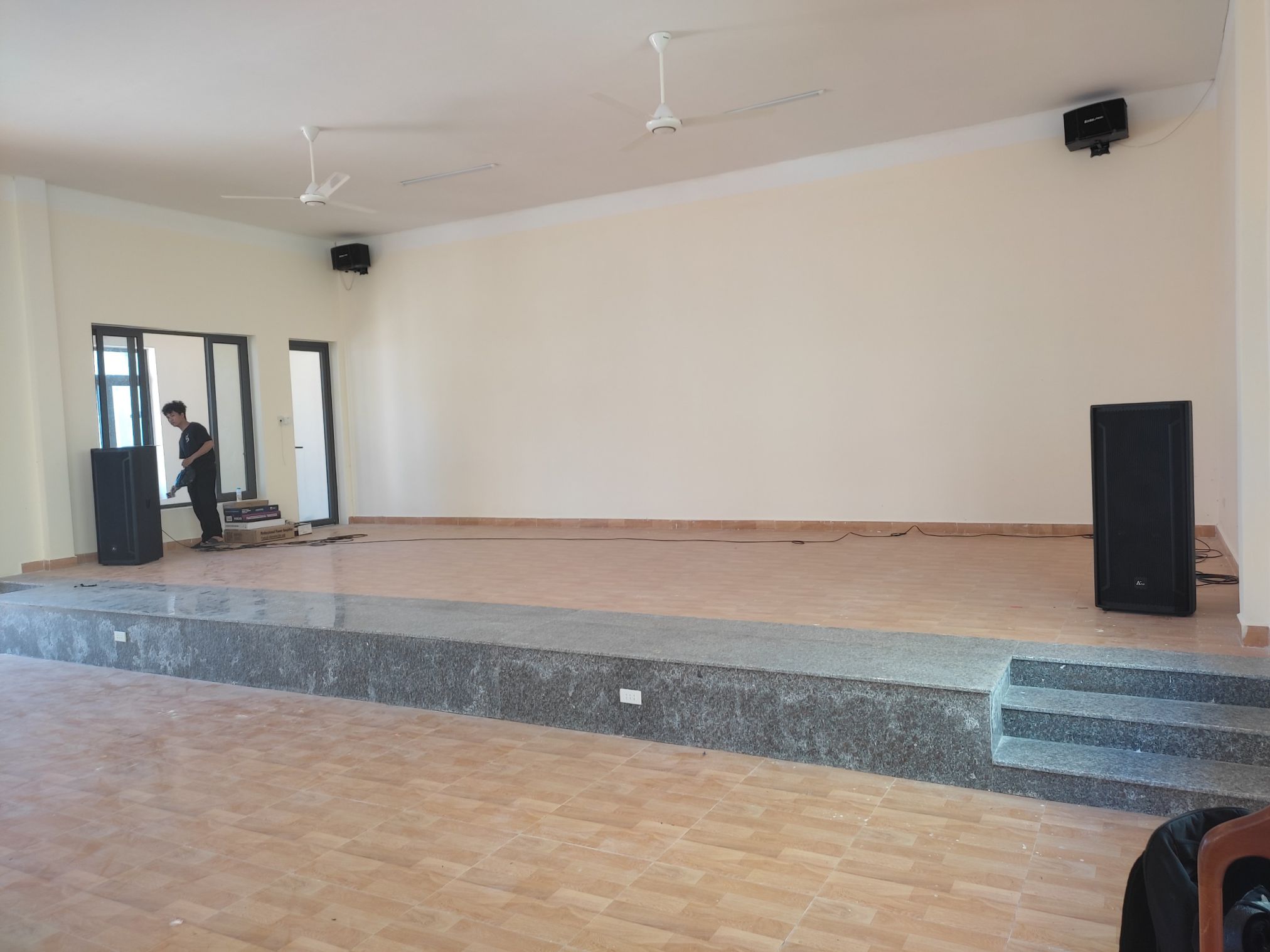 z3664664378215_665b38753693e5855f0821d4b370fb41