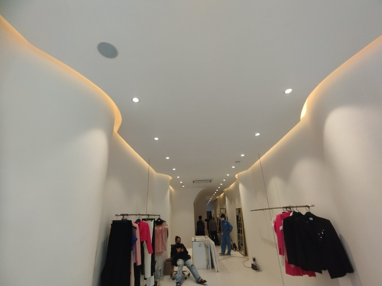 z3715570872121_5e394f25757ce0533a4e4cb05ceb9eae