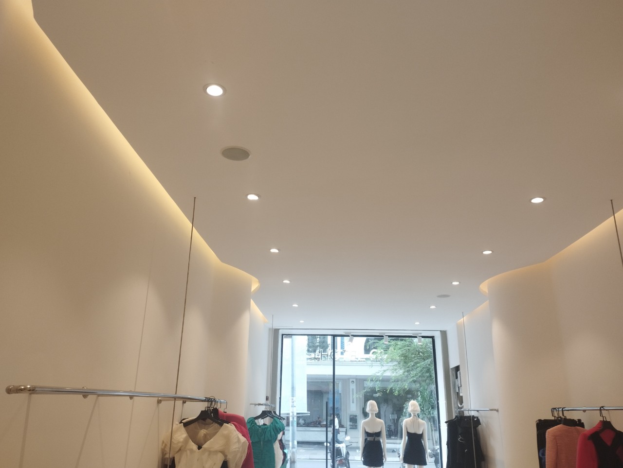 z3715570880915_575165b31f5d472326dd45c26b204b4b