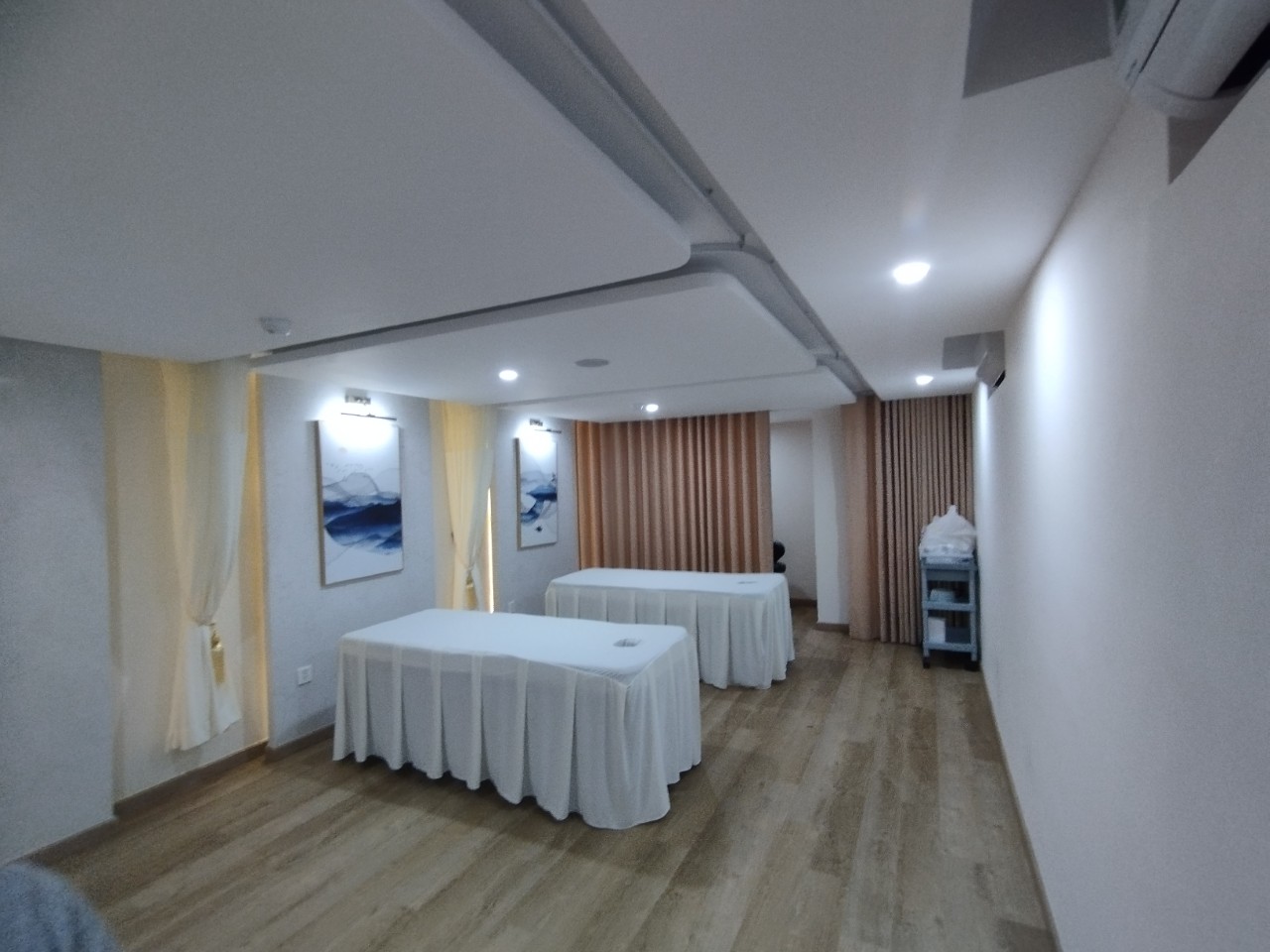 z3729349515854_ecc0a0040eac41db7cbd585e31300615