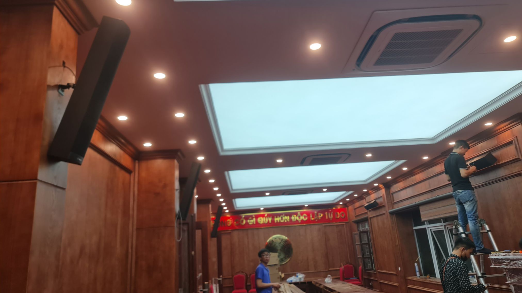 z3741764833946_ccb664b1443af47bbd34b365205a552f-1