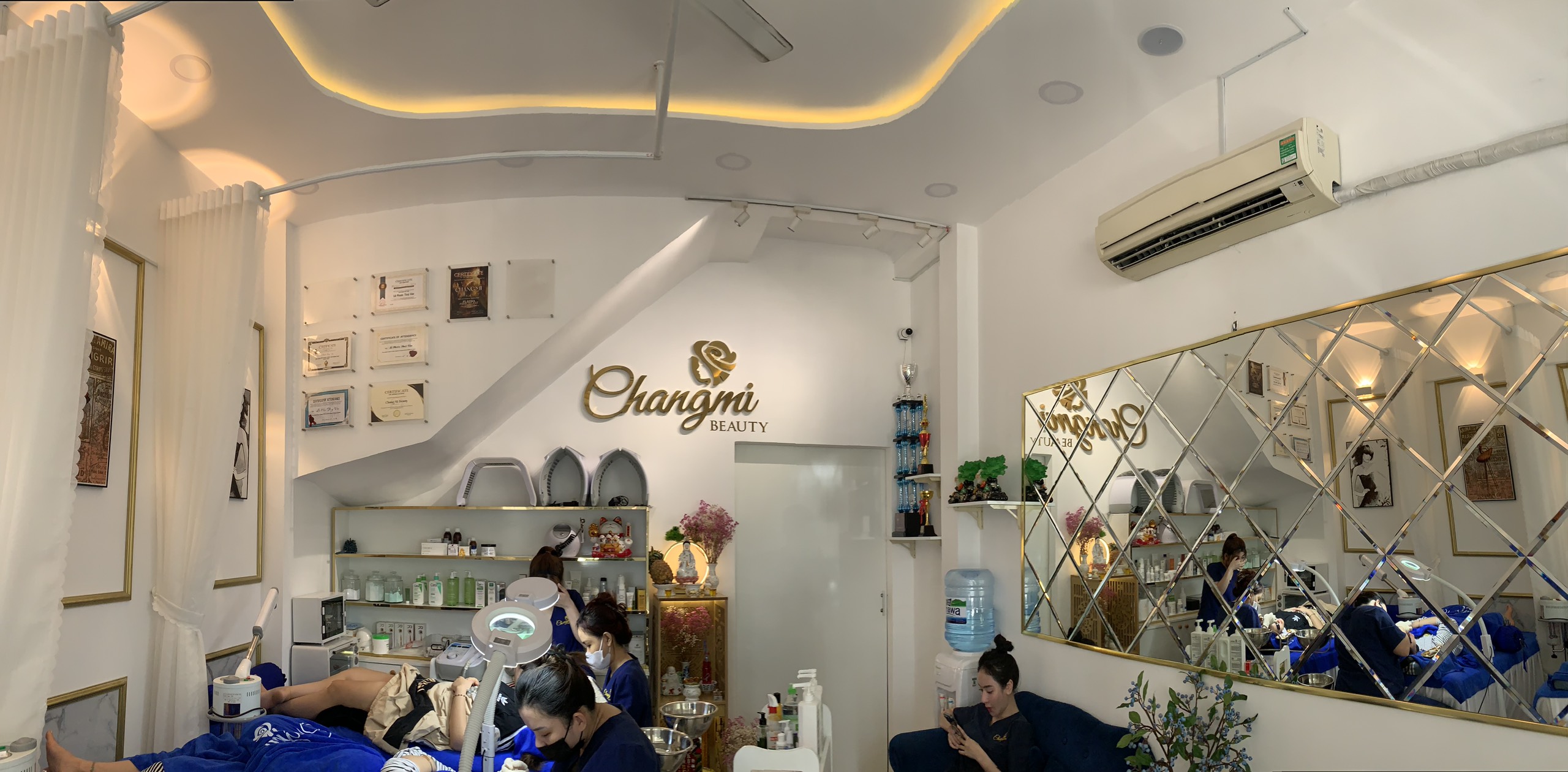 Âm thanh spa